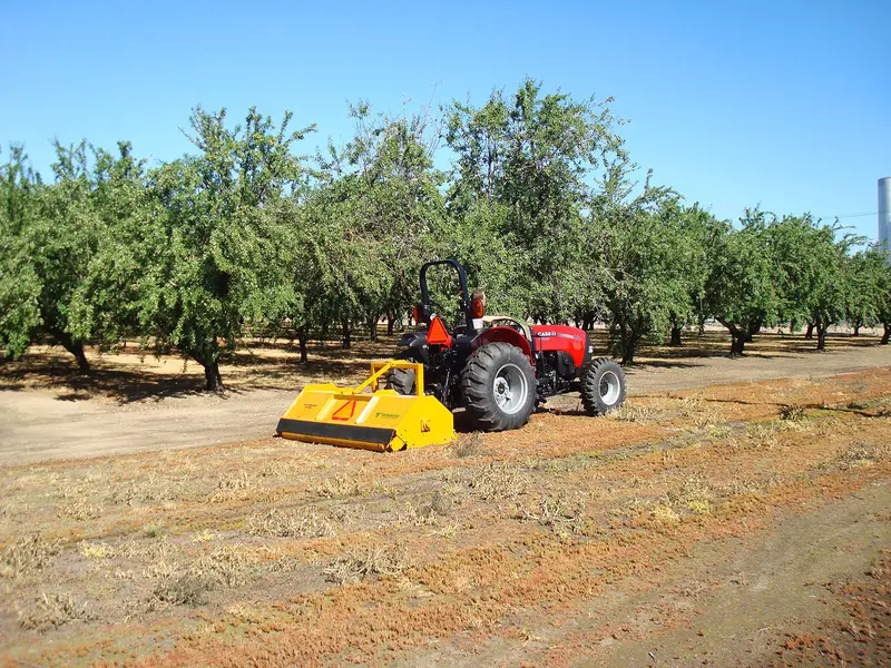 Vrisimo Roadsider 300-Series Mower | Cutting Width 72", 88" & 96" | 40-60+ Hp | For Tractors 1