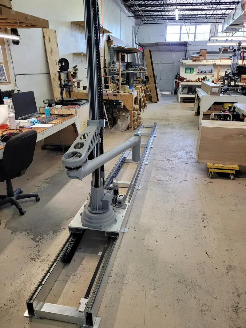 Wolfpack 3Dcp | Scara Hd | Large-Format | 7.5-Ft Arm | 15-Ft Diameter X 10-Ft Height X 6M Track | High-Pressure Cement 3D Printer | For Heavy-Duty Extruders 1