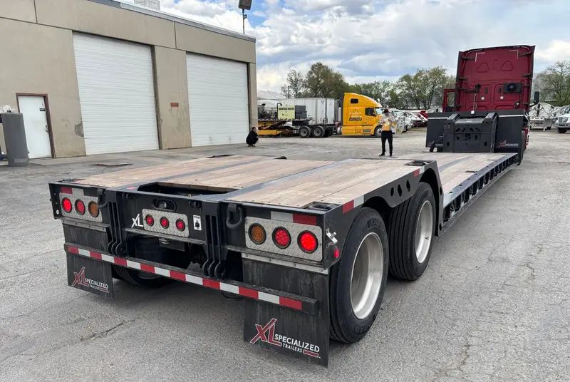 Xl Specialized Lowboy Trailer | Model 80 Hdgs | Overall Length 48' | Overall Width 102" | Capacity 40 Tons 1